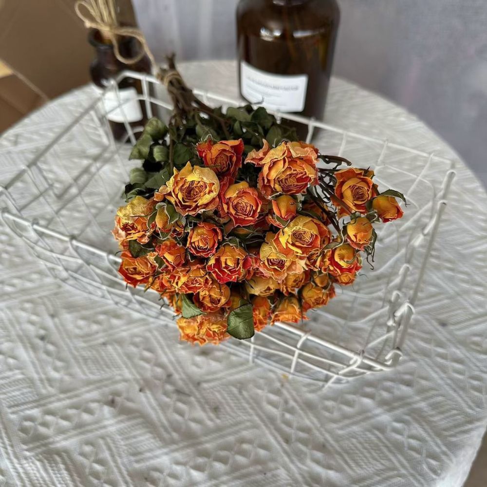Resin Craft Ideas - Gerçek, Kurutulmuş ve Korunmuş Güllerden Oluşan